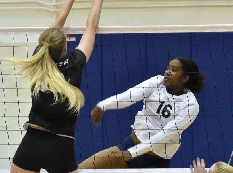 ECC Volleyball Starts SCC South Play With Sweep at Cerritos
