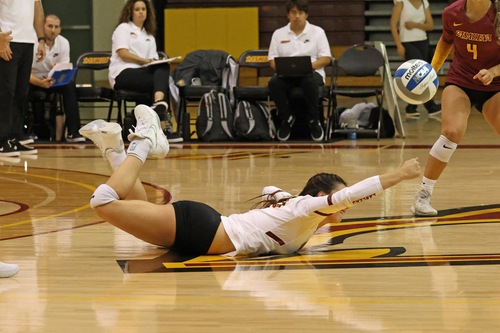Reese Roper and Pasadena City College were ranked #14 in the first women's volleyball state rankings this week.